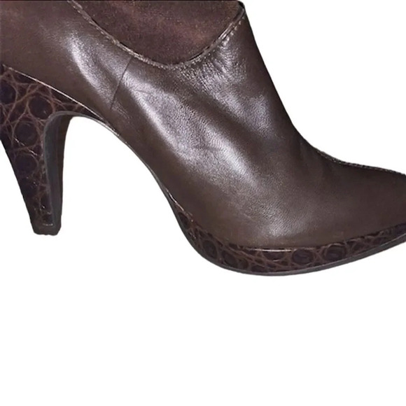 - Giani Bini Women's Brown knee high Suede leg  Boots Size 8.5 Pointed Toe - Picture 10 of 14